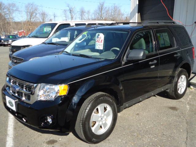 Photo of 2010 Ford Escape