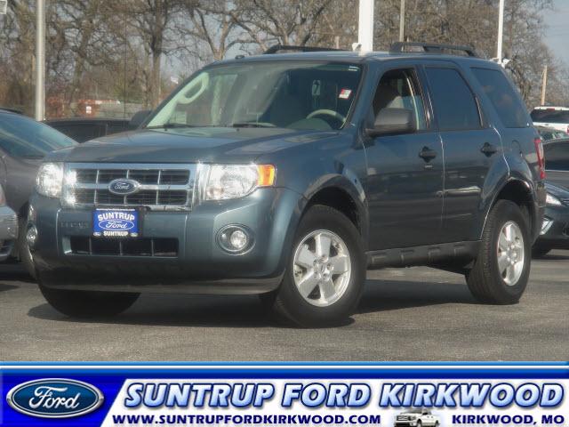 Photo of 2010 Ford Escape