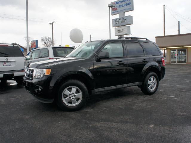 Photo of 2010 Ford Escape