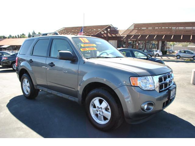 Photo of 2010 Ford Escape