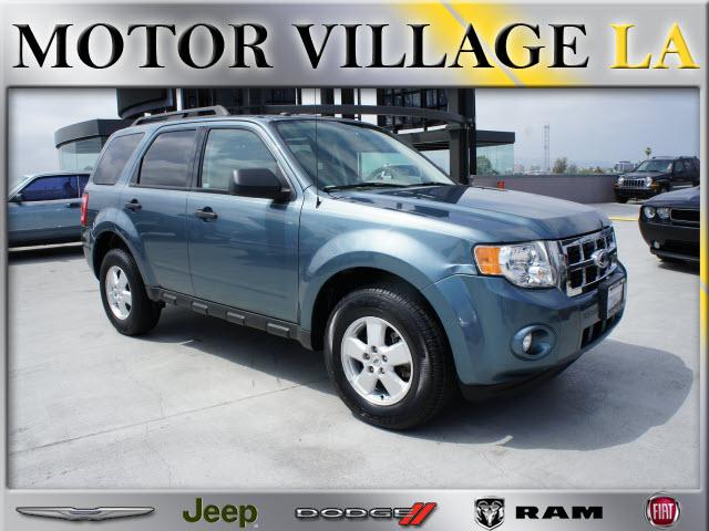 Photo of 2010 Ford Escape