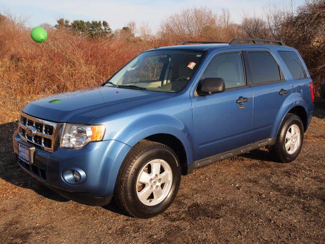 Photo of 2010 Ford Escape