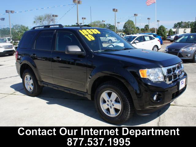 Photo of 2010 Ford Escape