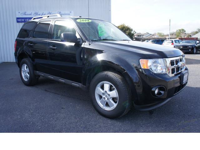 Photo of 2010 Ford Escape