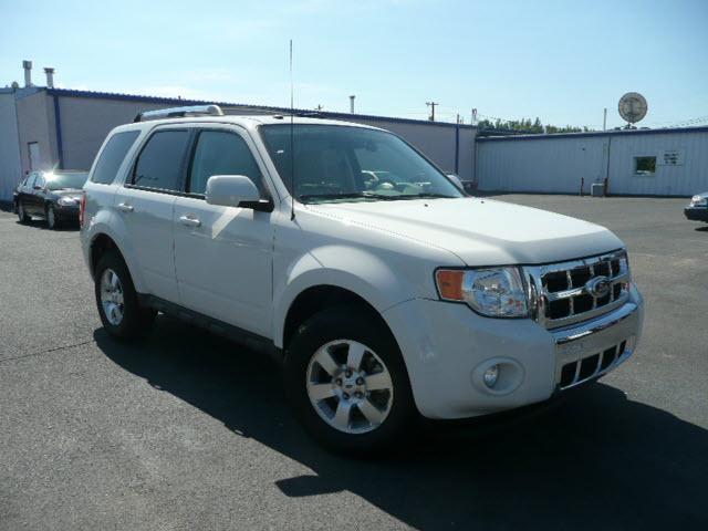Photo of 2010 Ford Escape