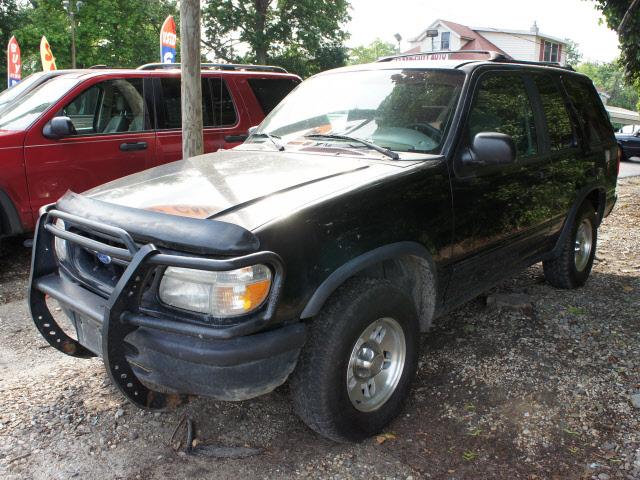 Photo of 1996 Ford Explorer