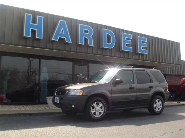 Photo of 2004 Ford Escape