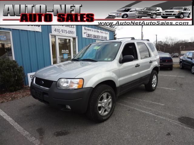 Photo of 2004 Ford Escape