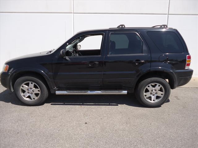 Photo of 2004 Ford Escape