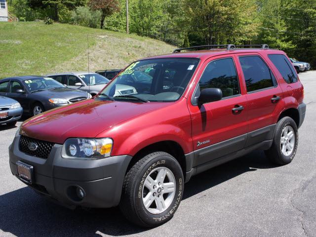 Photo of 2005 Ford Escape