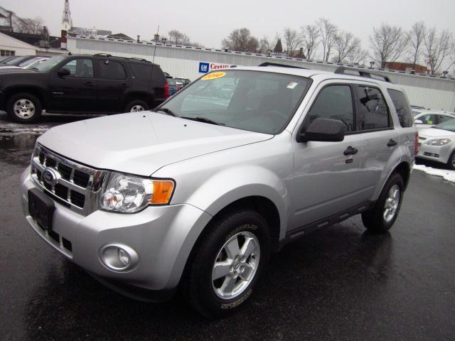 Photo of 2010 Ford Escape