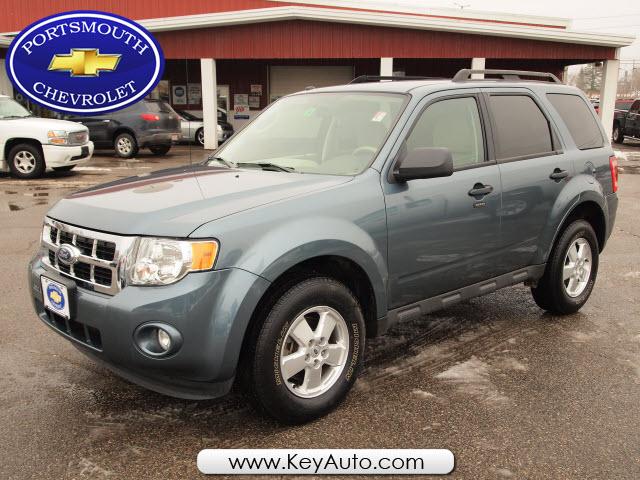 Photo of 2011 Ford Escape
