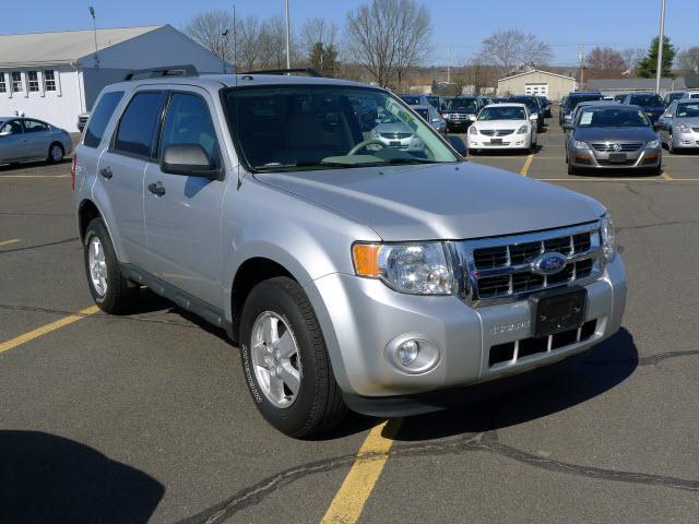 Photo of 2010 Ford Escape