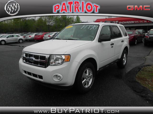 Photo of 2011 Ford Escape