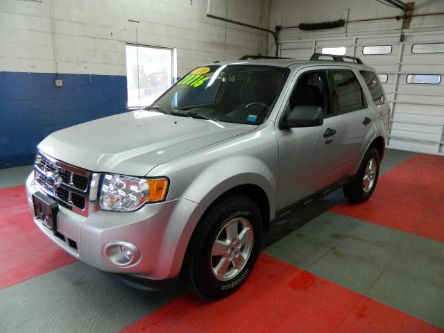 Photo of 2010 Ford Escape