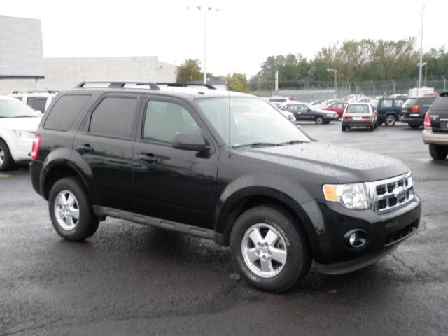 Photo of 2011 Ford Escape
