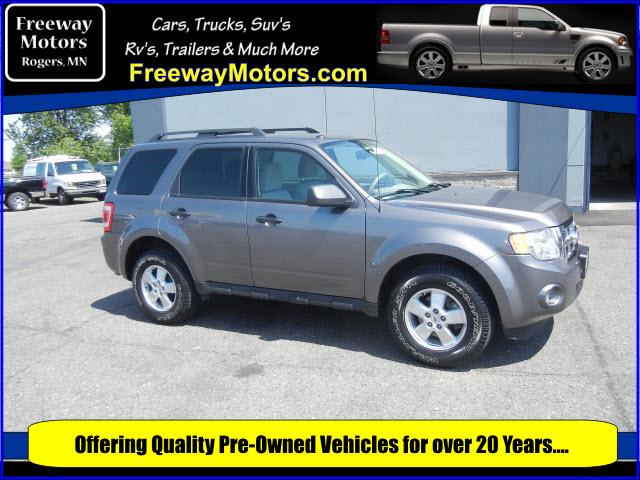 Photo of 2010 Ford Escape