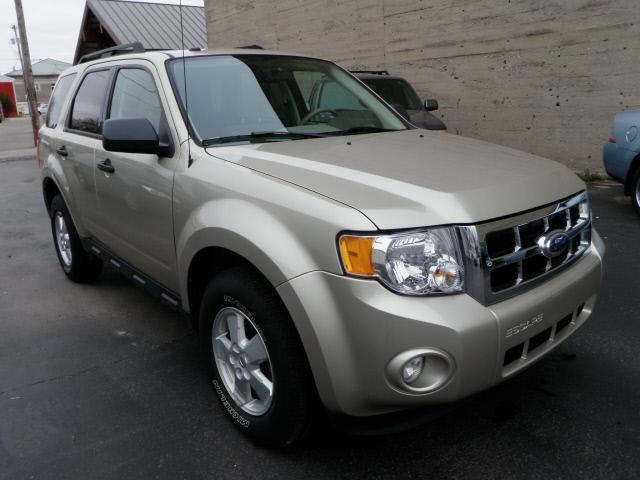 Photo of 2010 Ford Escape