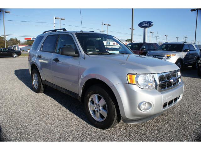 Photo of 2011 Ford Escape
