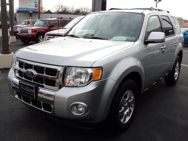 Photo of 2011 Ford Escape