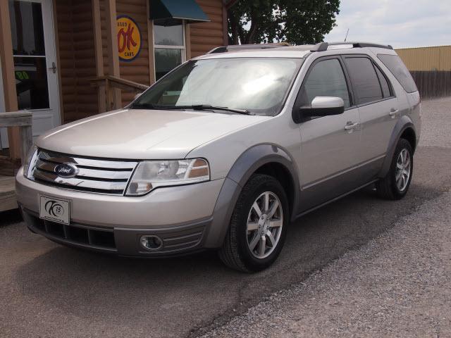Photo of 2008 Ford Taurus X