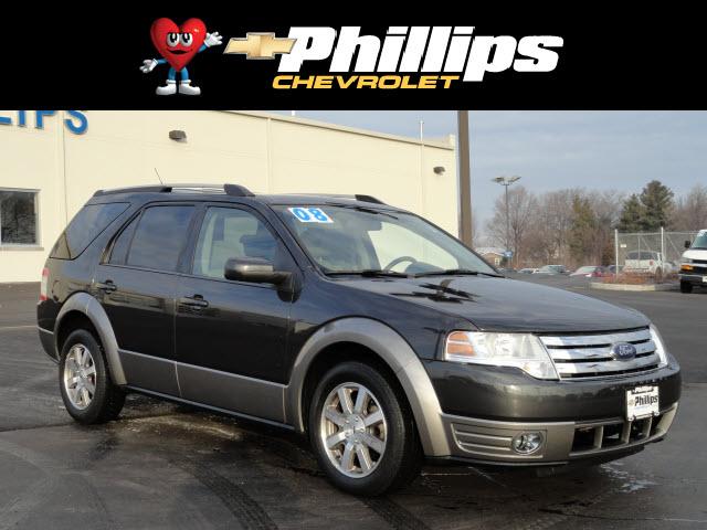 Photo of 2008 Ford Taurus X