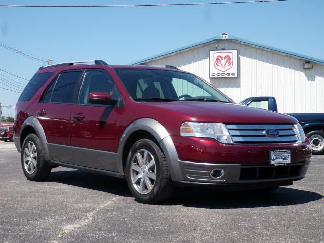 Photo of 2008 Ford Taurus X