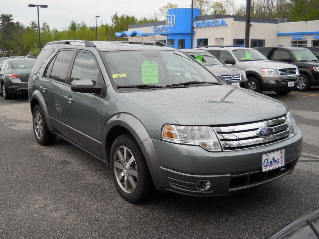 Photo of 2008 Ford Taurus X