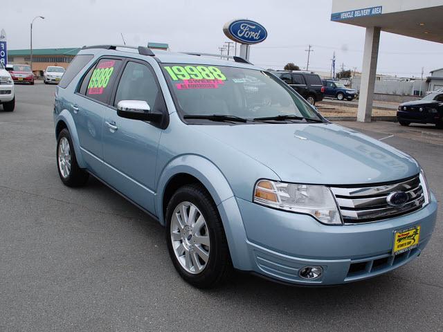 Photo of 2009 Ford Taurus X