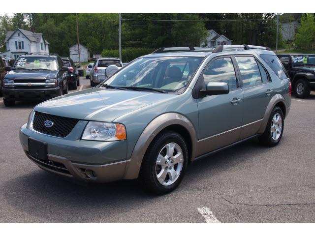 Photo of 2005 Ford Freestyle