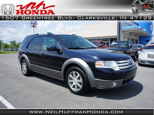 Photo of 2008 Ford Taurus X