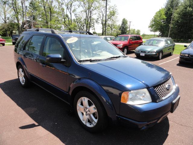 Photo of 2005 Ford Freestyle