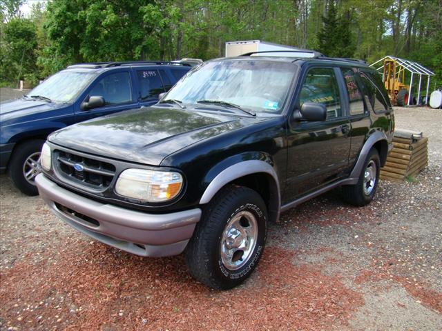 Photo of 1997 Ford Explorer