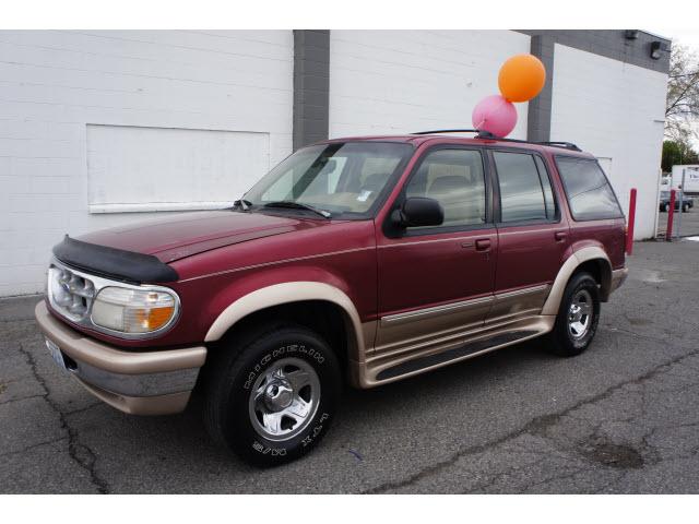 Photo of 1996 Ford Explorer