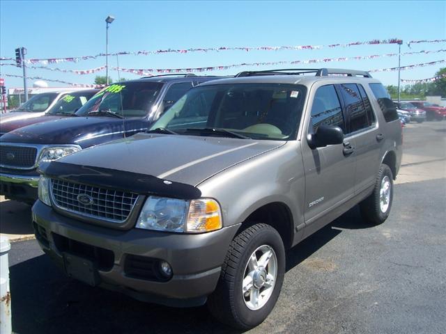 Photo of 2005 Ford Explorer