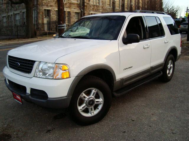 Photo of 2002 Ford Explorer