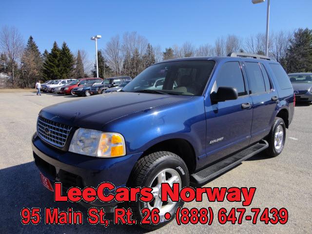 Photo of 2005 Ford Explorer