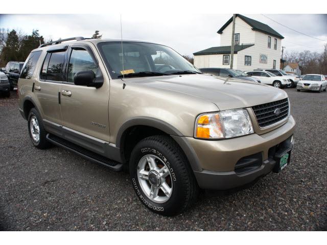 Photo of 2002 Ford Explorer