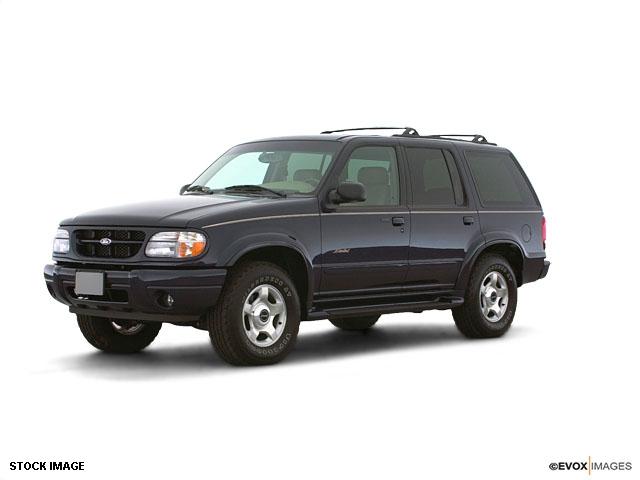 Photo of 2000 Ford Explorer