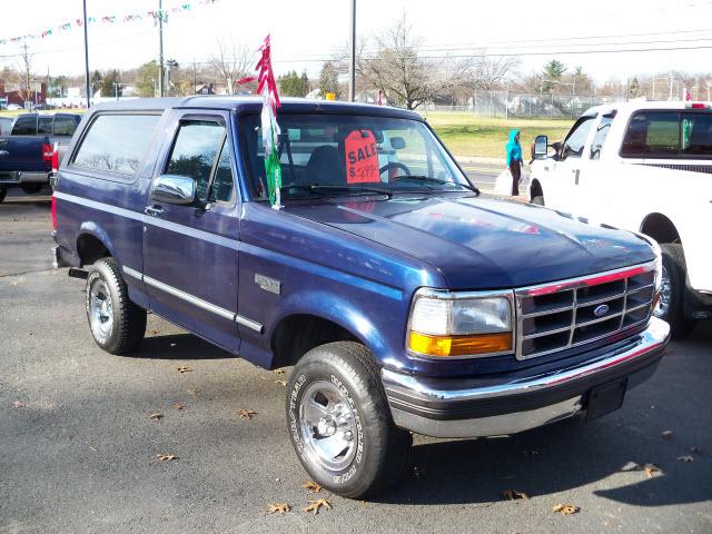 Photo of 1994 Ford BRONCO