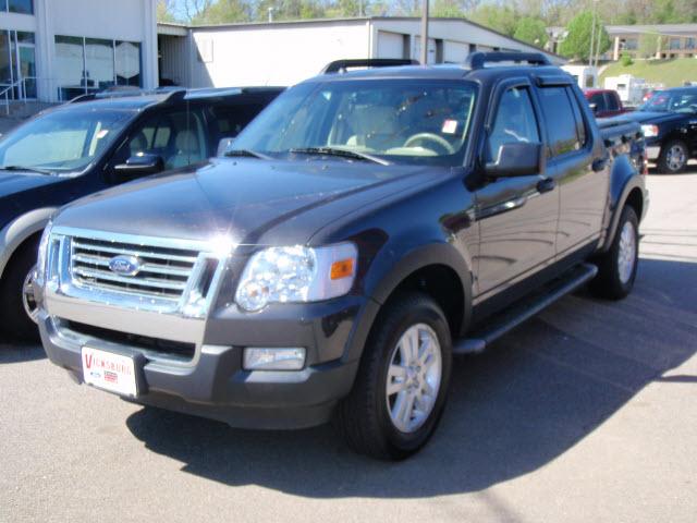 Photo of 2007 Ford Explorer Sport Trac