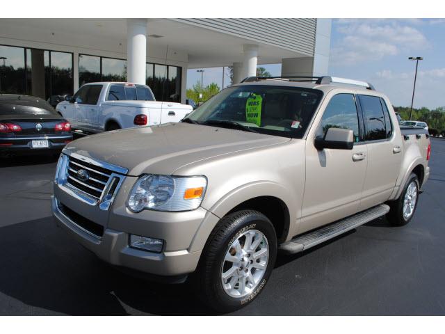 Photo of 2007 Ford Explorer Sport Trac