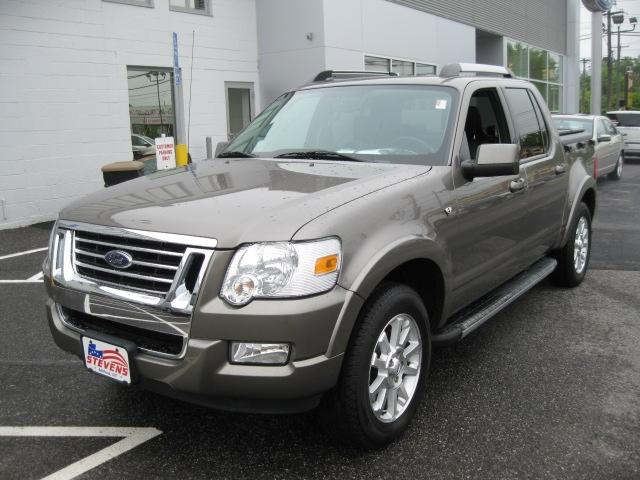 Photo of 2007 Ford Explorer Sport Trac