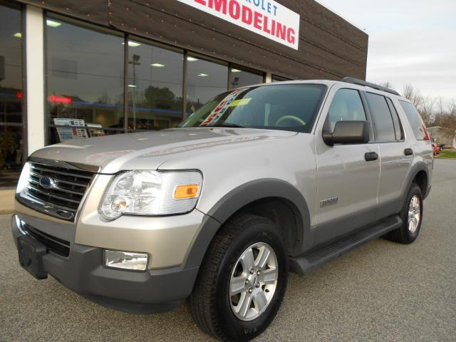 Photo of 2006 Ford Explorer