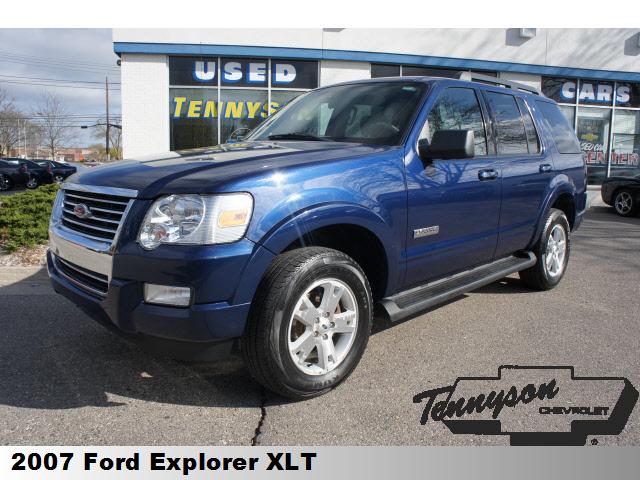 Photo of 2007 Ford Explorer