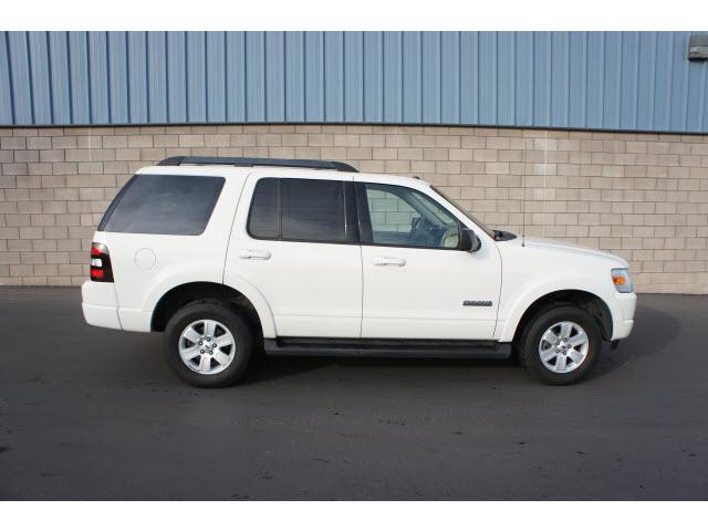 Photo of 2008 Ford Explorer
