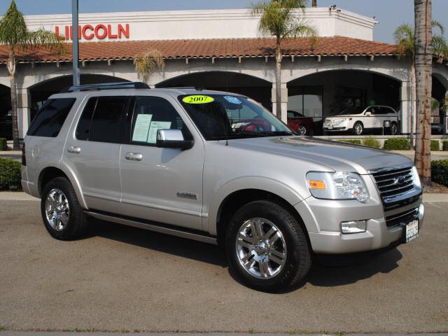 Photo of 2007 Ford Explorer