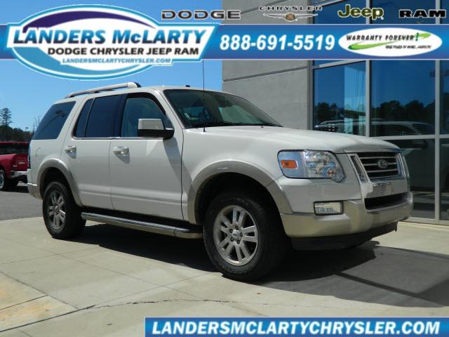 Photo of 2010 Ford Explorer
