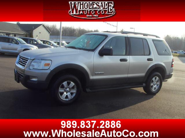 Photo of 2006 Ford Explorer