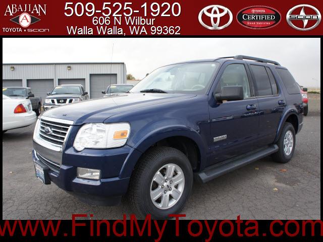 Photo of 2008 Ford Explorer